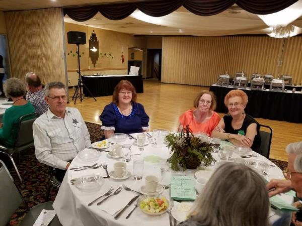 Leon, Robyn, Ann Marie, and Barb